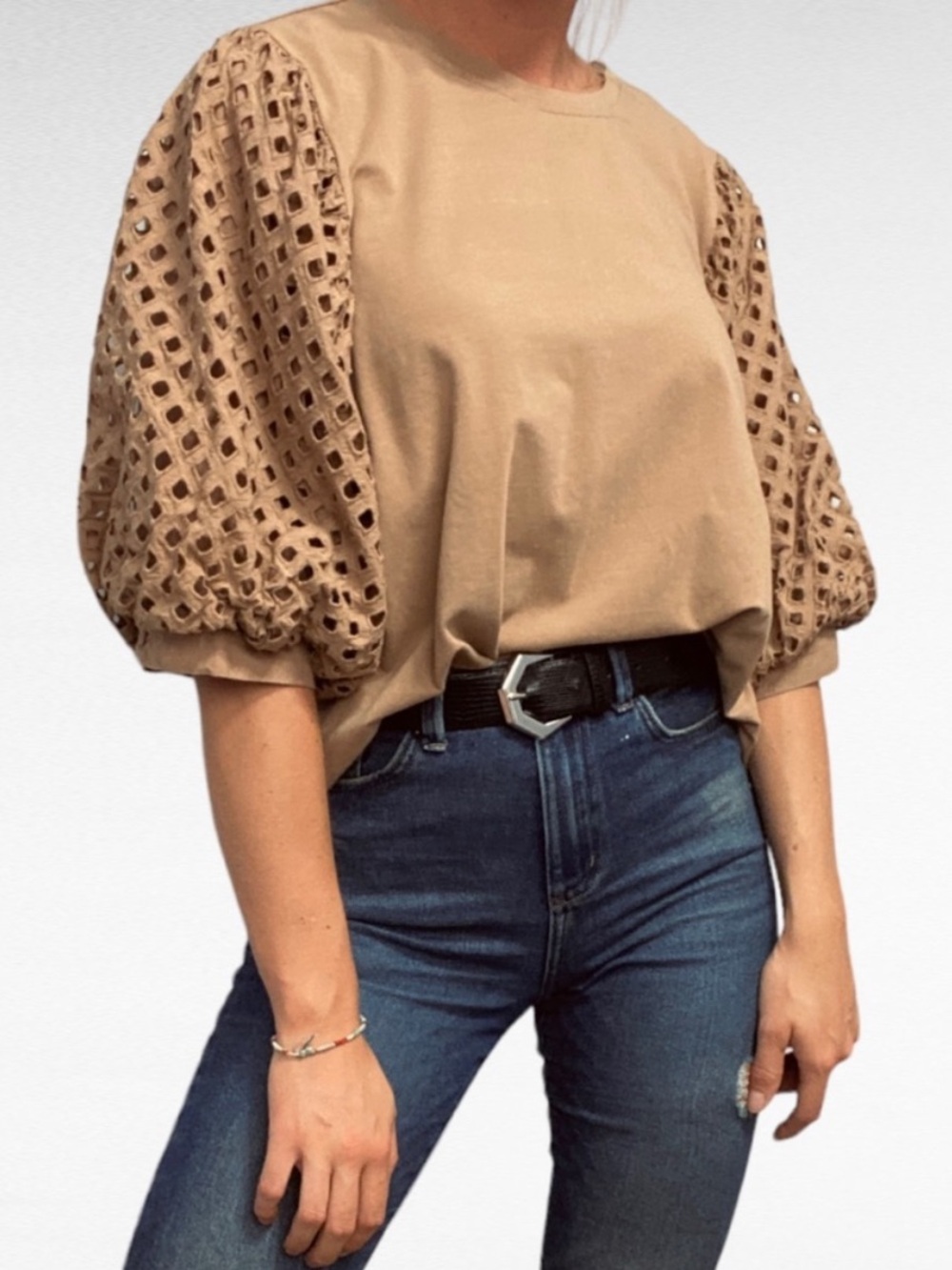 Gibson & Latimer Eyelet Puff Sleeve Blouse